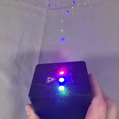 SUNID RGB Laser Light Projector Sound Activated DJ Stage Party Lighting Cube - Image 1 of 4