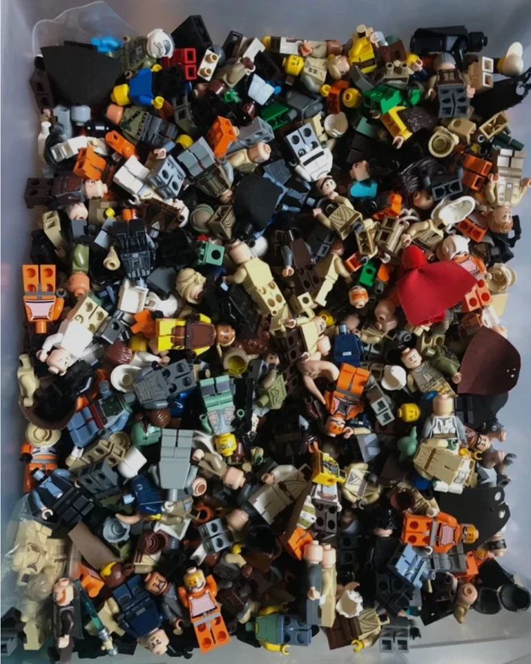 CHEAPEST LEGO Bulk Lot Minifigure Star wars City Parts WHOLESALE ~ Choose Theme - Image 1 of 2