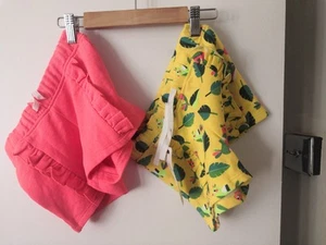 M&S INFANT GIRLS 2 PACK COTTON MIX LEAF PRINT & PEACH SHORTS/ADJUST WAIST - Picture 1 of 8