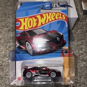 2023 Hot Wheels Renault Sport R.S. 01 Super Treasure Hunt 1/64 (WITH PROTECTOR) - Picture 1 of 9
