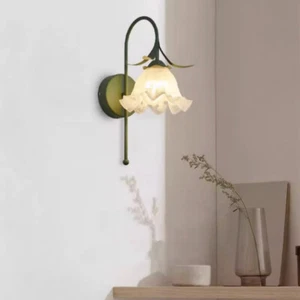 Light Luxury Wall Scone Acrylic Flower Shade Wall Mount Light Bedroom Deco Light - Picture 1 of 9