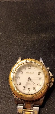 Винтажные б/у мужские кварцевые часы EDDIE BAUER Mountlake 38 мм дата стальной золотой ободок - Изображение 1 из 4