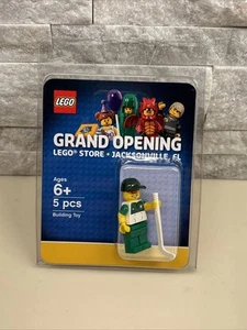 LEGO STORE GRAND OPENING MINIFIGURE JACKSONVILLE FL NEW! Employee Gift - Picture 1 of 2