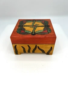 Enchanted World of Boxes Wood Trinket Keepsake Dragonfly Box Hand Painted - Picture 1 of 9