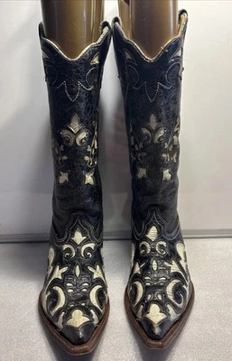 Vintage Corral Western Boots Bone Lizard Inlay Pointy Toe C2116 Women Size 8.5 M - Image 1 of 4