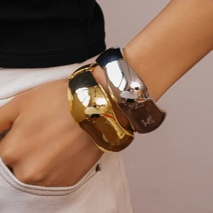 Wide Opening Wide Irregular Bangle Exaggerated Bracelet Women - Picture 1 of 14