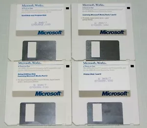 Vintage/1987 Microsoft Works 1 on 4 3.5" floppy disks. Truly rare early software - Picture 1 of 2