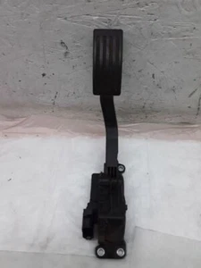 PEDAL ACELERADOR DE GASOLINA 2,0 L A/T 4 PUERTAS MAZDA 3 S-334P 2008 - Imagen 1 de 4