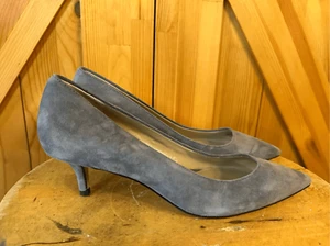 Ann Taylor Reese” Suede Pump in Alley Grey Size 5.5M - Picture 1 of 9