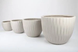 point-garden Blumenkübel Pflanzkübel Pflanzgefäße 4-er Set H 44/35/30/24 cm - Bild 1 von 4