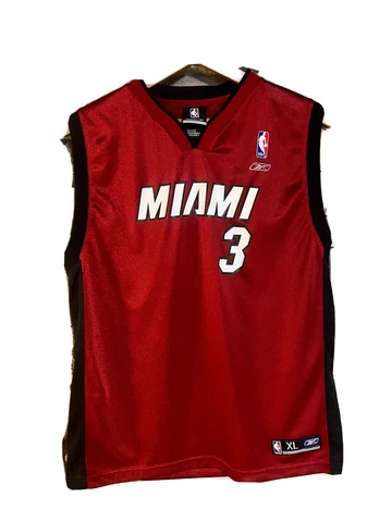 Reebok Miami Heat NBA Basketball Jersey #3 Dwyane Wade Kids XL Youth Red Vintage Cover