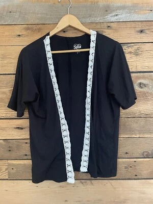 Cárdigan Justice Open Niñas Talla 14 Borde de Encaje Negro Foto 1 de 2