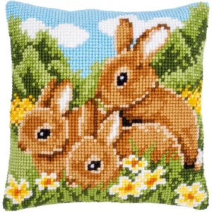 Cuscino punto croce Vervaco "Rabbit", immagine da ricamo pre-disegnata, 40x40cm - Foto 1 di 1