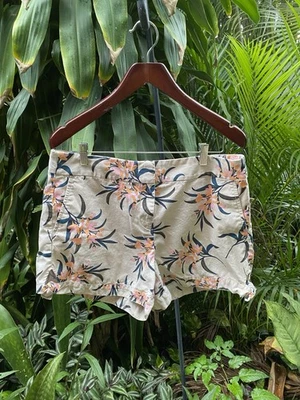 Pantalones Cortos Ann Taylor LOFT Algodón Azul Melocotón Patrón Floral Talla 12 Foto 1 de 4