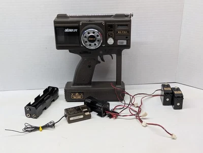 Hitec Challenger 2PX Transmitter HP-2RN75 Receiver HS-402 Servos Combo - Image 1 of 4