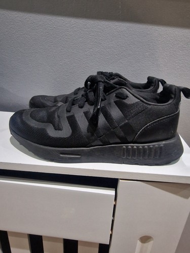 Scarpe da ginnastica Adidas nere taglia 5 5 unisex