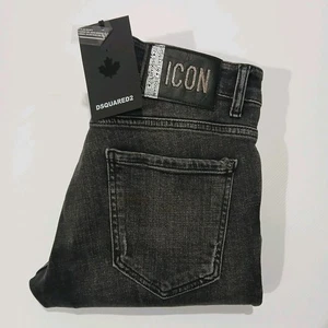 DSQUARED2 Black Distressed Button Fly Slim Taper Icon Jeans Men's Size 31x29 - Picture 1 of 21