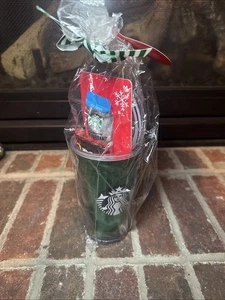 Starbucks Holiday Gift Logo 16oz Cold Brew Green Tumbler Strohhalm Kaffee Pack NEU - Bild 1 von 6