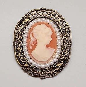 Vintage 1928 Brand Cameo Brooch Seed Faux Pearls Gold Tone Filigree Oval 1.75" - Picture 1 of 13