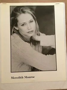 Meredith Monroe #4, vintage original headshot photo with credits - Picture 1 of 2