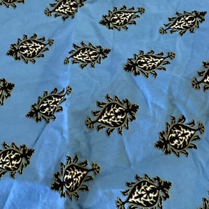 Hen House Linens 70” Round Tablecloth 100% Cotton Cerulean Blue - Picture 1 of 5