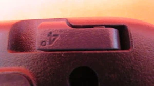 Replacement OEM Small Right Foot Stand For Logitech K710 K735 Wireless 6115 - Picture 1 of 4