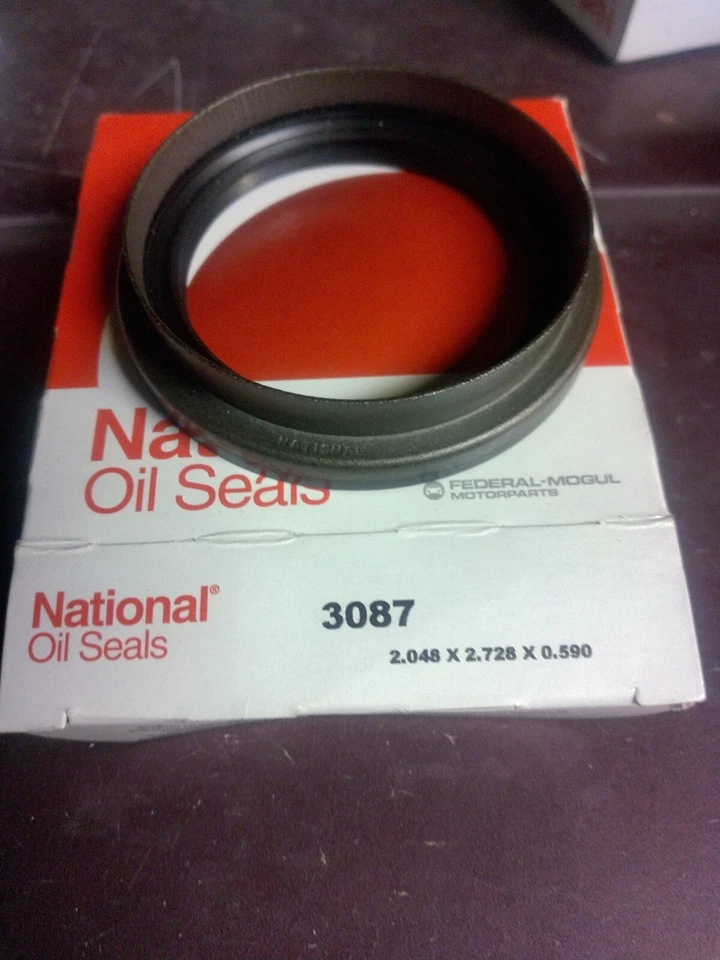Уплотнение колеса National 3087 два в наличии - Изображение 1 из 1
