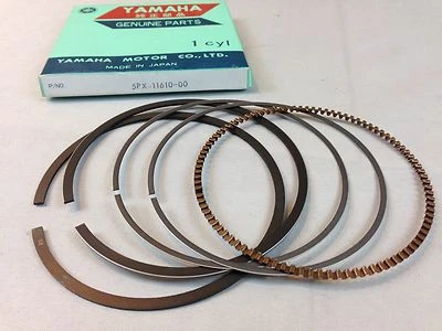 NUEVO JUEGO DE ANILLOS DE PISTÓN YAMAHA 5PX-11610-00 OEM ESTÁNDAR ROAD STAR SILVERADO WARRIOR Foto 1 de 2