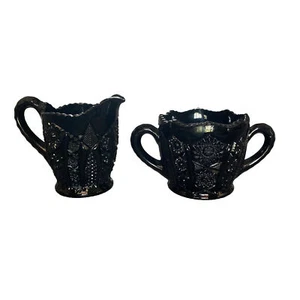 Tiara Indiana Cameo Black Amethyst Glass Paneled Daisy Monarch Creamer & Sugar - Picture 1 of 23