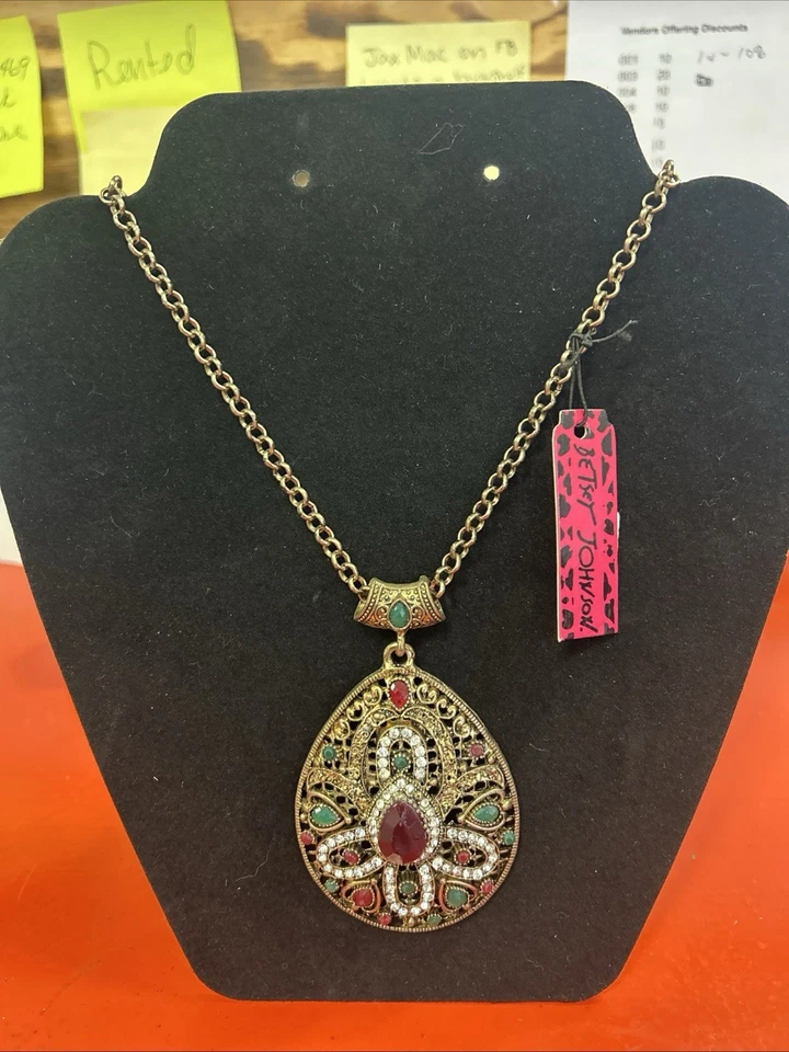 HERMOSO COLLAR NAVIDAD BETSEY JOHNSON ROJO Y VERDE Foto 1 de 1