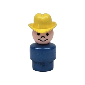 Vintage Fisher Price Little People All Wood blau Bauernjunge Cowboy gelb Hut - Bild 1 von 6