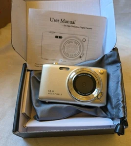 Fotocamera digitale HD punta e scatta, compatta 2,88” 58,0 Mp schermo IPS 16X zoom oro - Foto 1 di 7