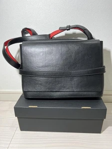 Christian Louboutin Unisex Flap Schultertasche Schwarz Messenger Bag Logo Prägung - Bild 1 von 10