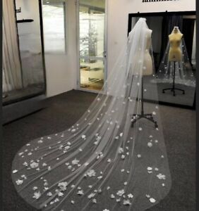 3M IVORY Cathedral wedding veil with comb