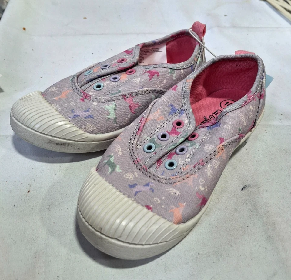 Zapatillas Rory para niñas pequeñas grises caballos - Cat & Jack talla 8 (B-774) Foto 1 de 1