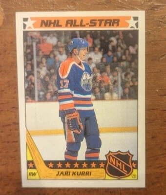 Jari Kurri #4 - 1987-88 Topps Hockey  Stickers Card Edmonton Oilers - Image 1 of 4
