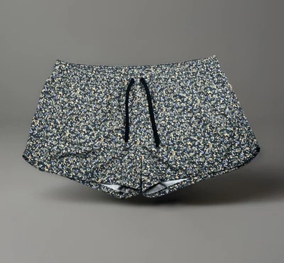 prAna Mariya Shorts Women’s XL Black Petals Zip Pocket Drawstrings 3” Stretch - Image 1 of 4