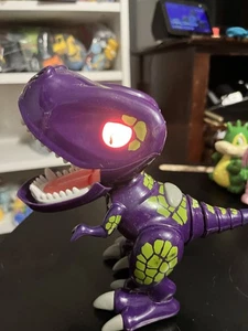 SPIN MASTER CHOMPLINGZ PURPLE T REX FIGURE WORKING - Picture 1 of 5