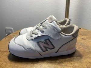 New Balance Kids Sneakers Size 10 - Picture 1 of 3