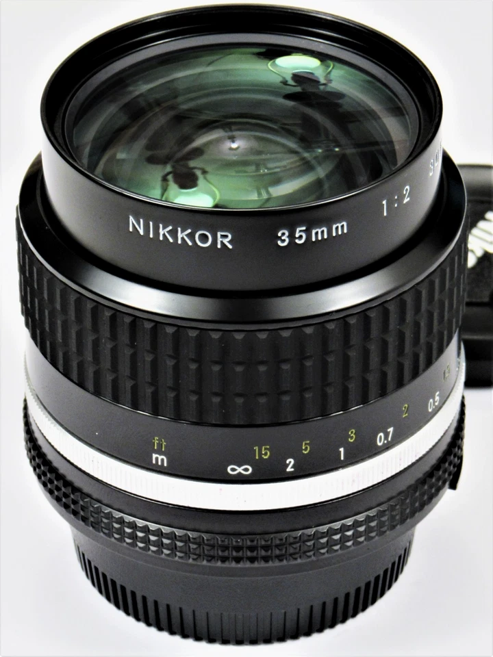 NUEVO, SIN USAR Nikon 35mm F2.0 Ai-s para F3 FM2 FE2 FM3A F3T F2 F4 D750 D800 Foto 1 de 4