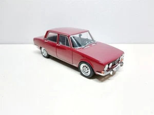 Alfa Romeo 1750 Berlina 1° Serie Tuning 1968 - 1/18 Artigianale base Mitica - Foto 1 di 8