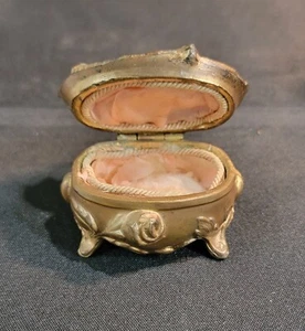 Jugendstil Vergoldeter Schmuck Sarg Schmuckset Wahrzeichen Box Rose Blumenmuster Vintage Pink - Bild 1 von 13