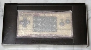 Game Boy Micro Face Plate Famicom II Con Ver limited edition Club Nintendo 2005 - Picture 1 of 6