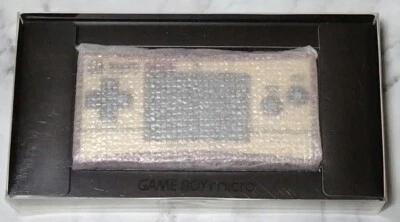 Game Boy Micro Face Plate Famicom II Con Ver limited edition Club Nintendo 2005 - Image 1 of 4