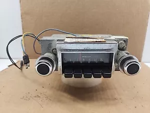 68 69 70 71 FORD RADIO AM TORINO GT RANCHERO FAIRLANE 500 FALCON MAVERICK OEM - Picture 1 of 7