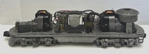 LIONEL POSTWAR "O" 2343 SANTA FE F3 A POWERED CHASSIS, E-UNIT/HORN- WORKS GREAT - Picture 1 of 20