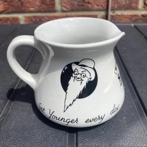 C1920s VINTAGE WILLIAM YOUNGER’S GET YOUNGER EVERY DAY SCOTCH ALE ADV WATER JUG - Picture 1 of 8