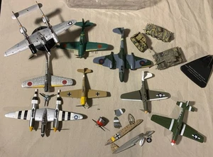 War Master AP0004 P-38 Beleuchtung, viele Flugzeuge und Fahrzeuge Konvolut, siehe Bilder - Bild 1 von 15