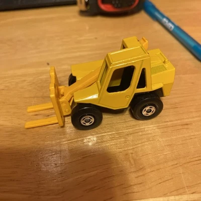 1977 Matchbox Superfast No 48 Sambron Jacklift Fork Lift Yellow Die Cast Vintage - Изображение 1 из 4