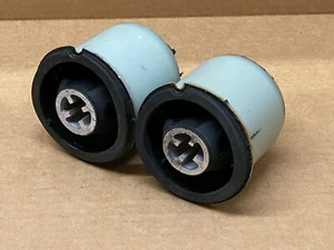 PAIR OF REAR AXLE BEAM SUBFRAME MOUNTING BUSHES FOR RENAULT MEGANE MK2 2002-2008 - Picture 1 of 1